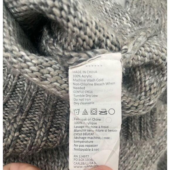 Prana Gray Knit‎ V-Neck Sweater XL - Picture 4 of 4